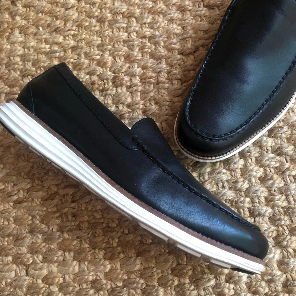 Cole Haan Original Grand OS Venetian Loafer. Black Leather. Size 11.5 M